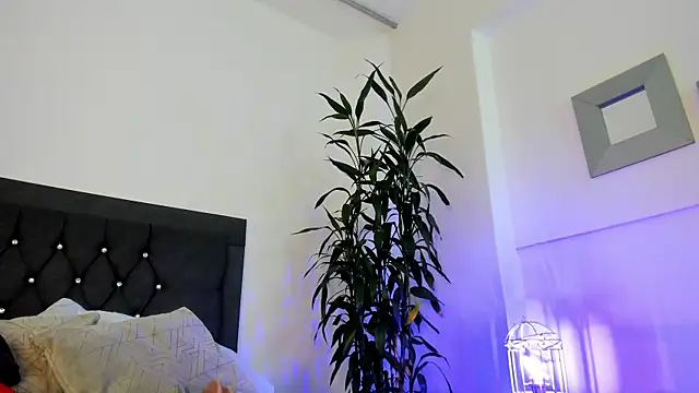 ebony hot1 online show from 01-17-25, 07:27