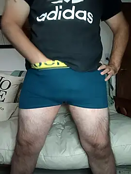 Snapshot of ReyDeCora chatting on 01-10-26, 04:14 ReyDeCora online show from 01-10-26, 04:14