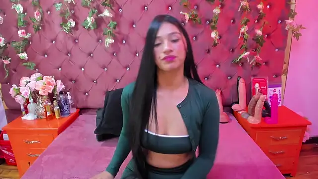 Mariana Prin online show from 11-02-25, 02:58