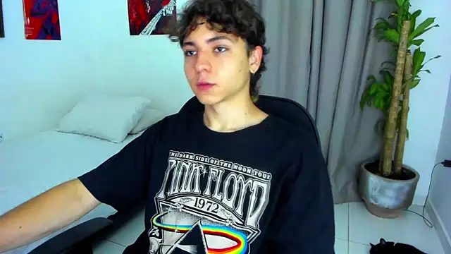 Joe23   online show from 12-19-25, 01:56