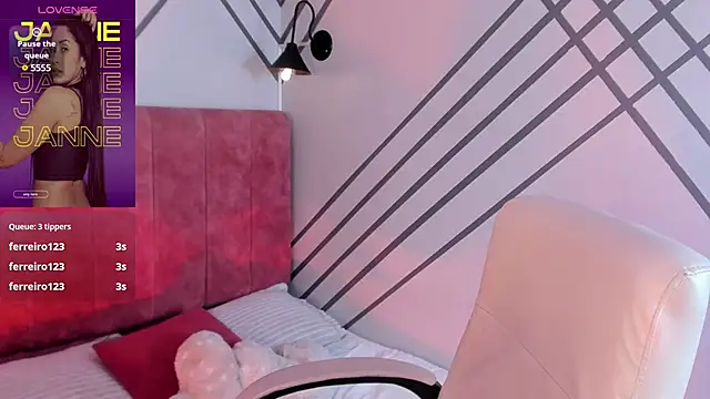 Snapshot of Janne_lee chatting on 01-21-25, 01:50 Janne lee online show from 01-21-25, 01:50