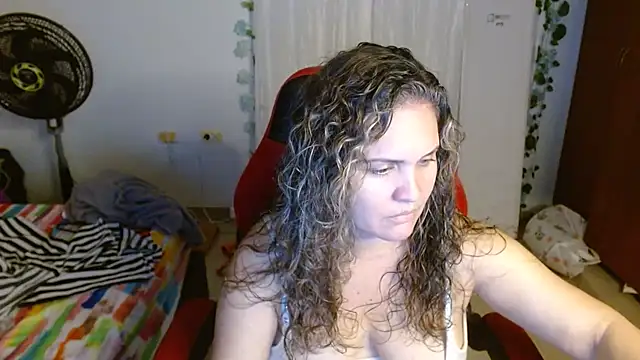 Snapshot of helenca43 chatting on 09-13-25, 11:15 helenca43 online show from 09-13-25, 11:15