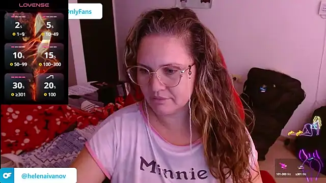 Snapshot of helenca43 chatting on 10-03-25, 12:24 helenca43 online show from 10-03-25, 12:24