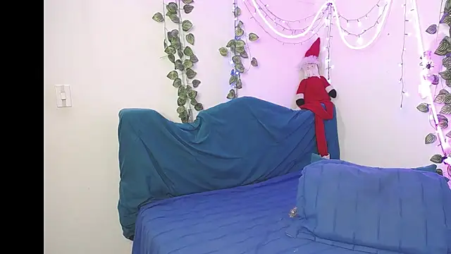 DominaLeona online show from 11-15-25, 02:20