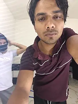 Snapshot of riya190 chatting on 10-19-25, 05:24 riya190 online show from 10-19-25, 05:24