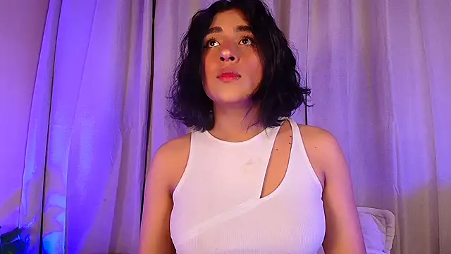 EviePhoenix online show from 12-17-24, 04:23