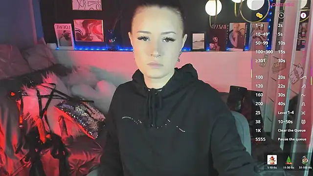 Lily Moonlight online show from 03-11-26, 07:03