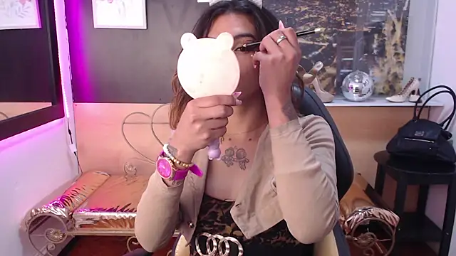 Dy Hanna online show from 10-30-25, 09:26