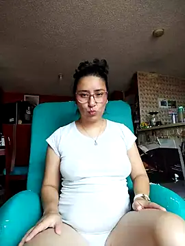 Im Alma  online show from 03-13-26, 02:34