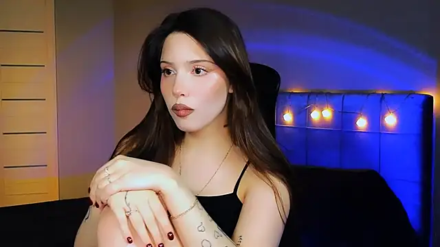 Stacy Gonzales  online show from 12-15-24, 09:13