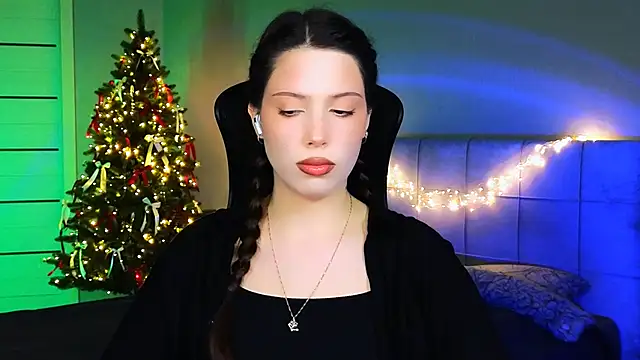 Stacy Gonzales  online show from 01-04-25, 09:21