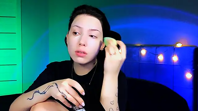 Stacy Gonzales  online show from 02-07-25, 06:14