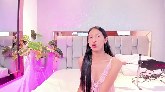 Snapshot of RoseTaylor__ chatting on 01-09-26, 05:43 RoseTaylor online show from 01-09-26, 05:43