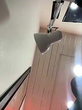 zendaya wilson online show from 01-18-25, 04:04