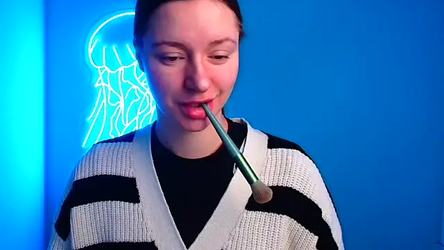 Fantasy July online show from 01-24-25, 06:24