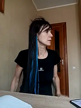 Francenia lolis online show from 10-23-25, 08:57