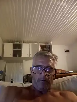 NICJOHNS online show from 02-14-25, 07:02