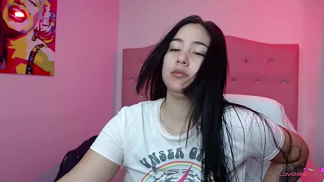 Snapshot of lizzaxs chatting on 09-26-25, 11:14 lizzaxs online show from 09-26-25, 11:14