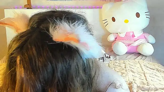 Snapshot of kuraii1_ chatting on 01-17-25, 07:49 kuraii1  online show from 01-17-25, 07:49