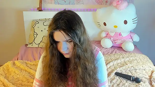 Snapshot of kuraii1_ chatting on 02-14-25, 02:18 kuraii1  online show from 02-14-25, 02:18