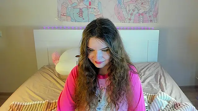 Snapshot of kuraii1_ chatting on 03-14-25, 07:55 kuraii1  online show from 03-14-25, 07:55