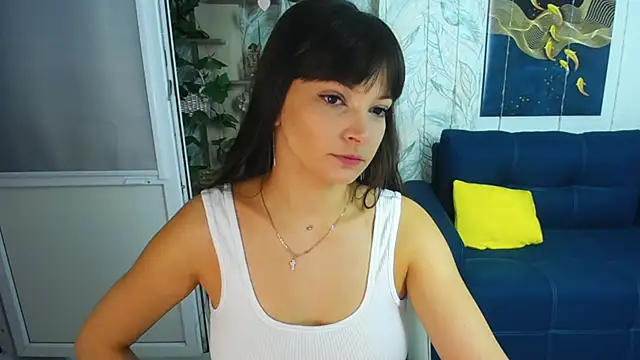 Snapshot of GoldenLadyyy chatting on 10-13-25, 06:13 GoldenLadyyy online show from 10-13-25, 06:13