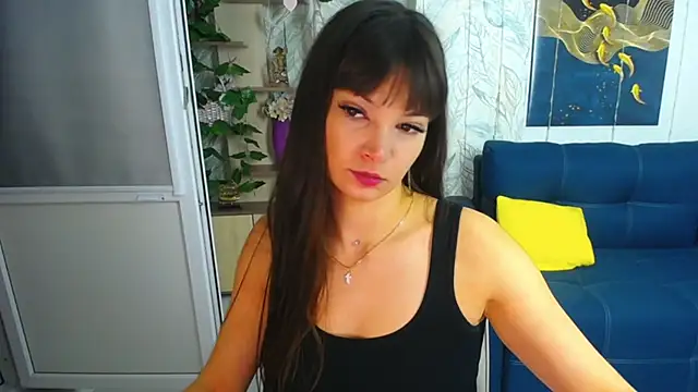 Snapshot of GoldenLadyyy chatting on 10-28-25, 06:06 GoldenLadyyy online show from 10-28-25, 06:06