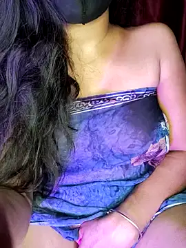 SexyAndHottie online show from 03-09-25, 06:43