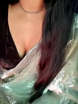 SexyAndHottie online show from 10-09-25, 03:21