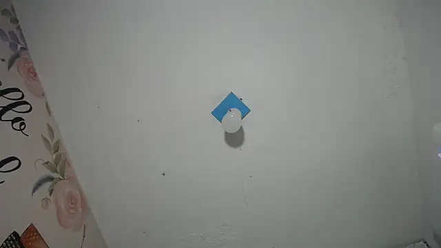 KOURTNEY-- online show from 10-30-25, 01:51