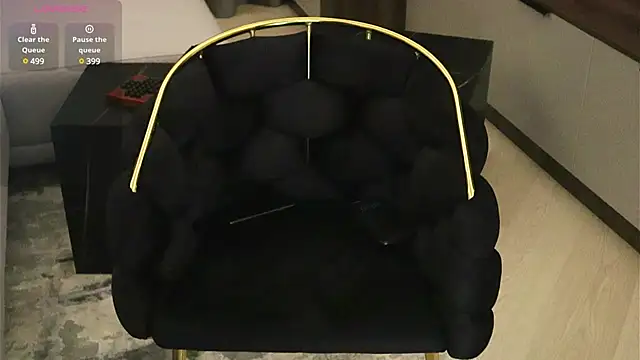 IrisNoire online show from 01-25-25, 12:06