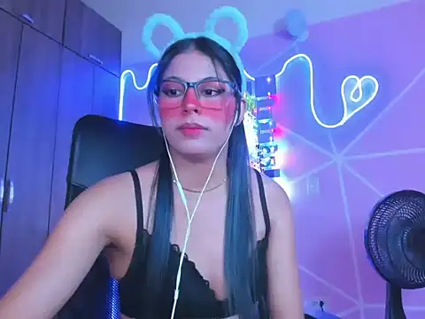  ALLYSON18  online show from 02-11-25, 02:35