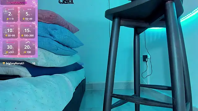 reinahot-699 online show from 01-22-25, 03:51