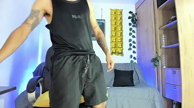 Snapshot of mikee_scooth chatting on 01-06-25, 07:31 mikee scooth online show from 01-06-25, 07:31