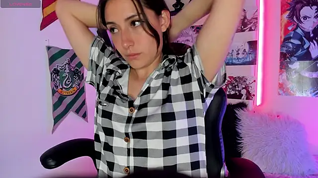 Snapshot of Karito-28 chatting on 01-19-25, 04:04 Karito-28 online show from 01-19-25, 04:04