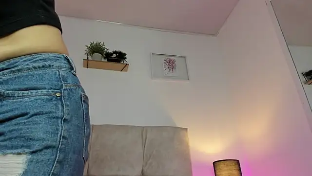 Snapshot of Karito-28 chatting on 02-09-25, 07:52 Karito-28 online show from 02-09-25, 07:52