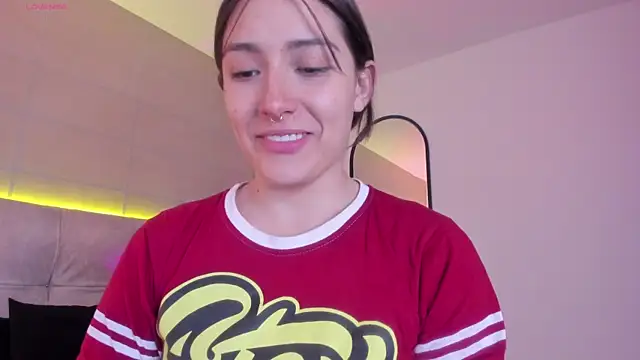 Snapshot of Karito-28 chatting on 11-07-25, 01:00 Karito-28 online show from 11-07-25, 01:00