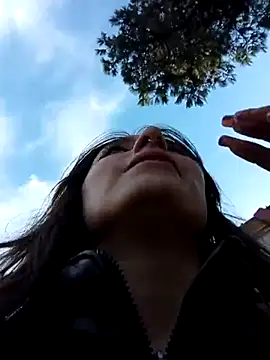 Snapshot of Karito-28 chatting on 11-11-25, 12:05 Karito-28 online show from 11-11-25, 12:05