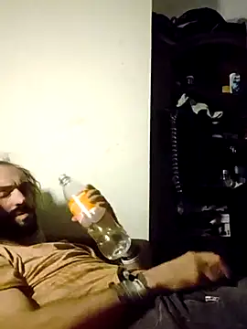 Snapshot of harterdome chatting on 10-07-25, 11:29 harterdome online show from 10-07-25, 11:29