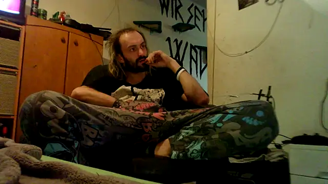 Snapshot of harterdome chatting on 12-03-25, 10:52 harterdome online show from 12-03-25, 10:52