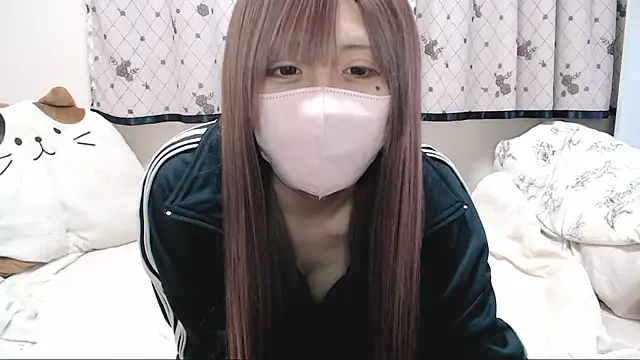  hiyor  online show from 12-19-25, 06:04