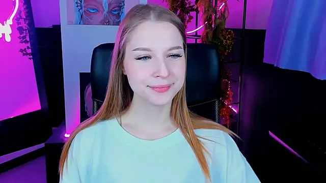 CuteMousee online show from 12-07-24, 05:37