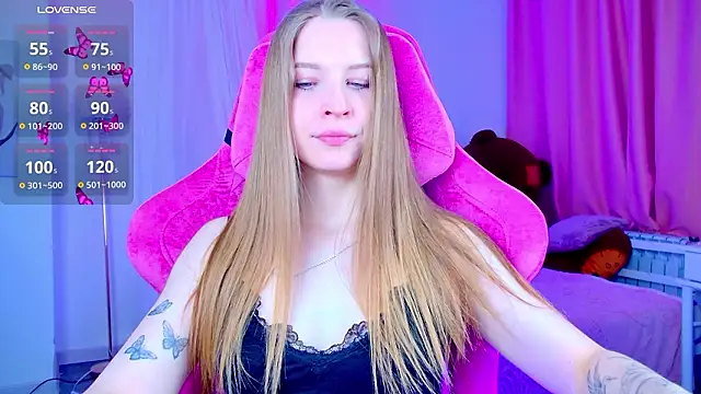 CuteMousee online show from 03-26-26, 08:20