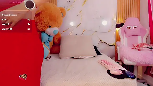 BrendaSquirtx online show from 09-20-25, 06:09