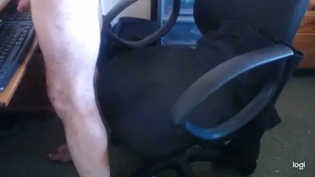 Snapshot of nudedude_9 chatting on 12-02-24, 10:50 nudedude 9 online show from 12-02-24, 10:50