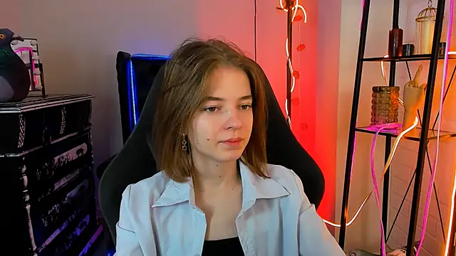 TinaDavil online show from 12-11-24, 02:11