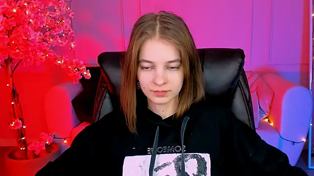 TinaDavil online show from 12-14-24, 08:18