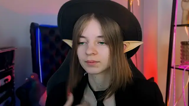 TinaDavil online show from 01-10-25, 12:15