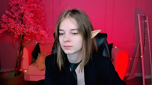 TinaDavil online show from 01-11-25, 01:11