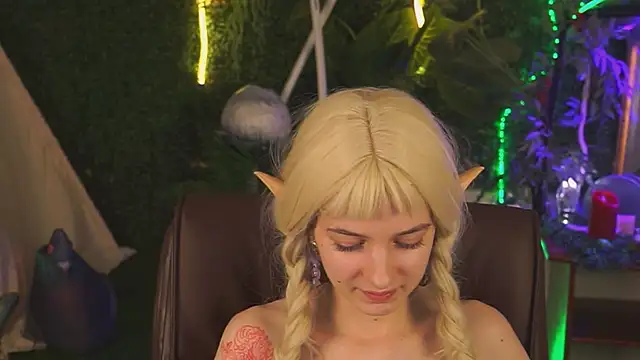 TinaDavil online show from 01-19-25, 08:19